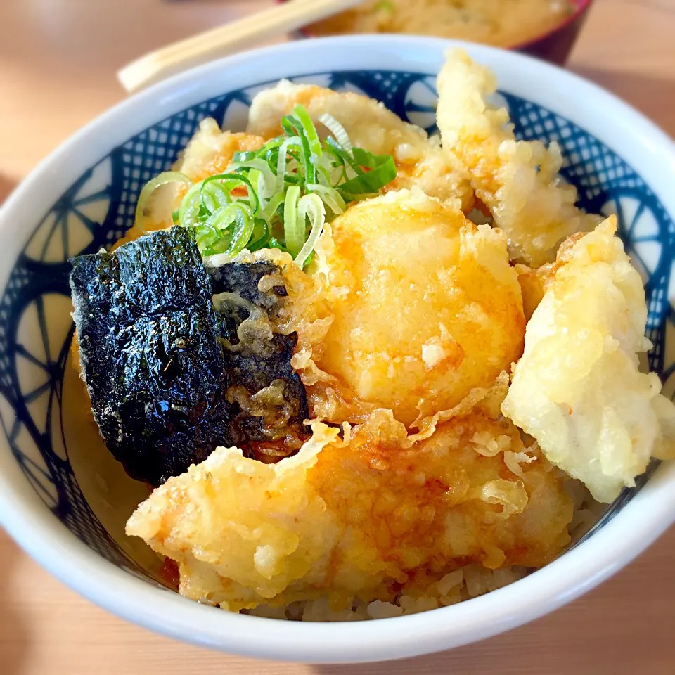 Snapdishの料理写真:肉玉天丼。|Tetsuya Ishidaさん