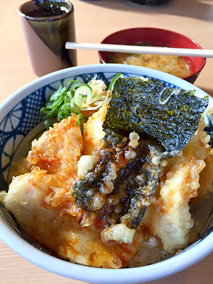 Tendon with egg. Cheap and delicious!|Heather Westhaverさん