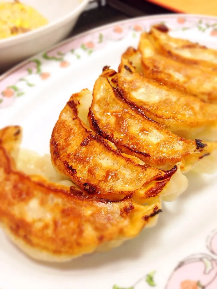 Fried Dumpling|Sam: photos by iPhoneさん