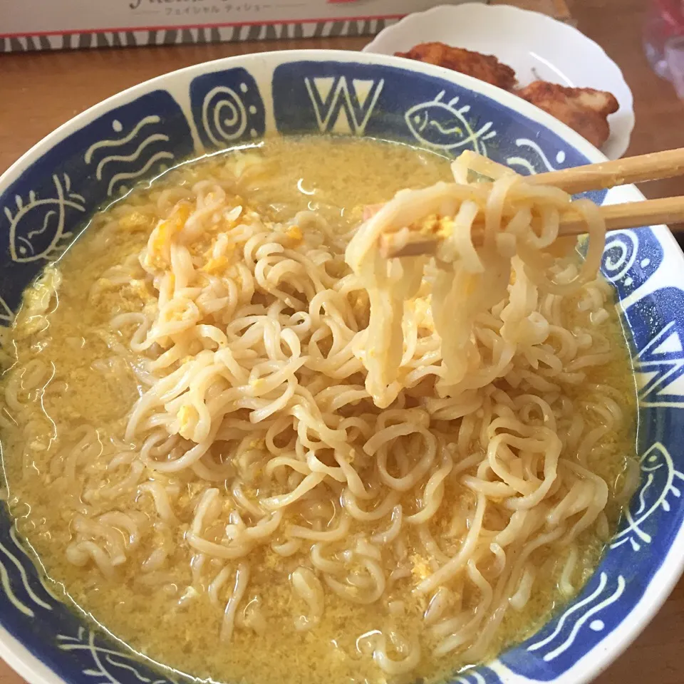 モロッコで買った袋ラーメン×2|maixx ใหม่さん