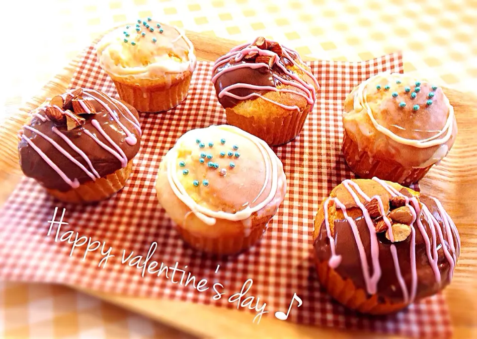 ♡スイートなバレンタインマフィン♡レモン風味のシュガーグレーズドとチョココーティングの2種|Brendaさん