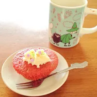 Snapdishの料理写真:バレンタインにレッドベルベットケーキ♡|pozminさん