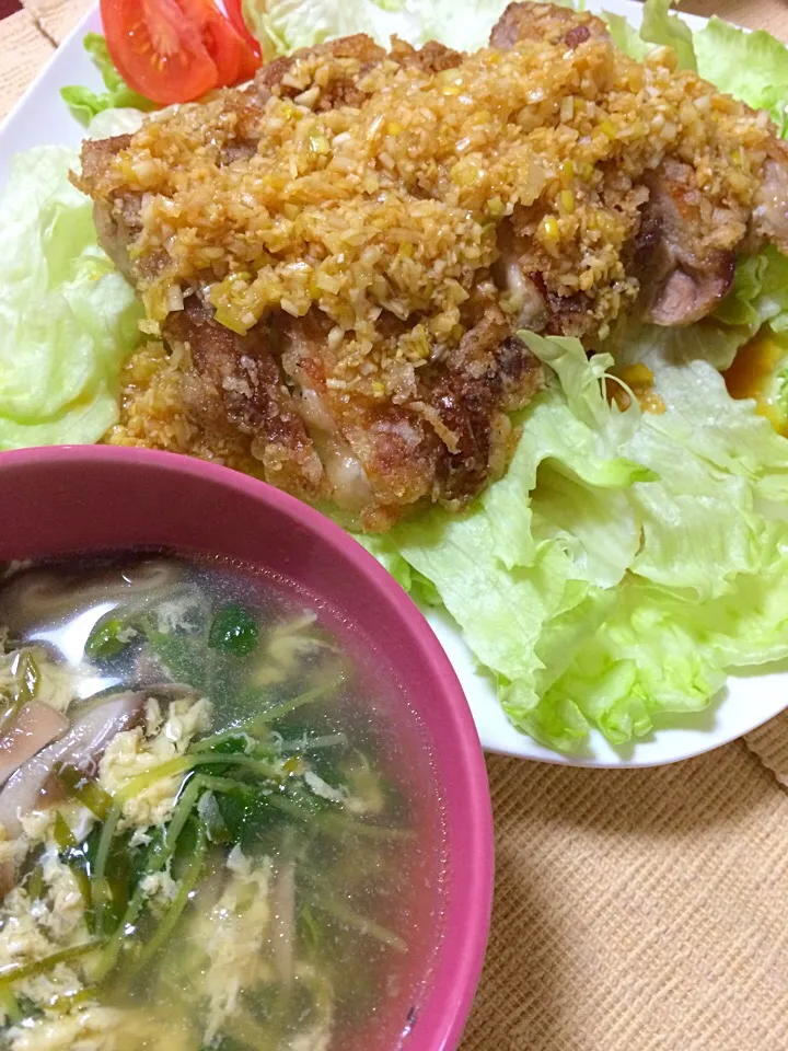 Snapdishの料理写真:油淋鶏/豆苗の中華スープ|Hiropanさん