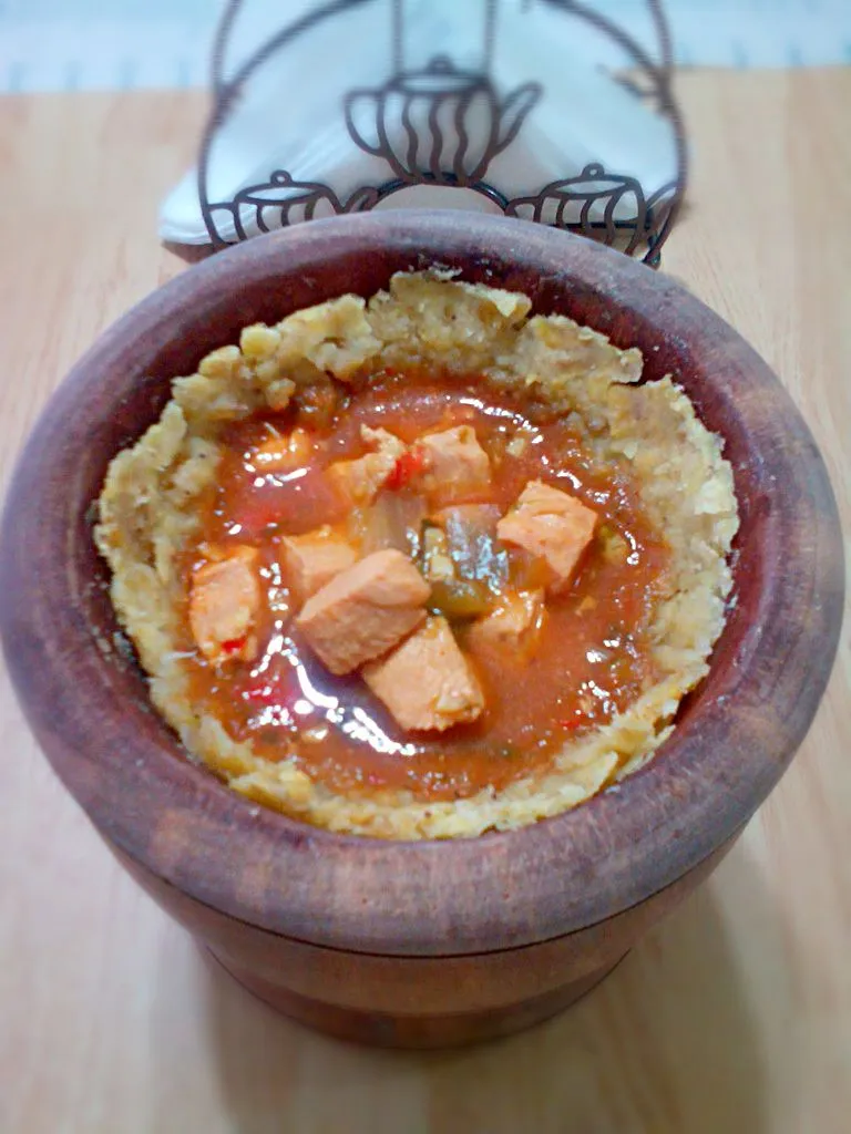 Mofongo(green plantain mashed) Stuffed with Chicken and Broth|Yari Gonzálezさん