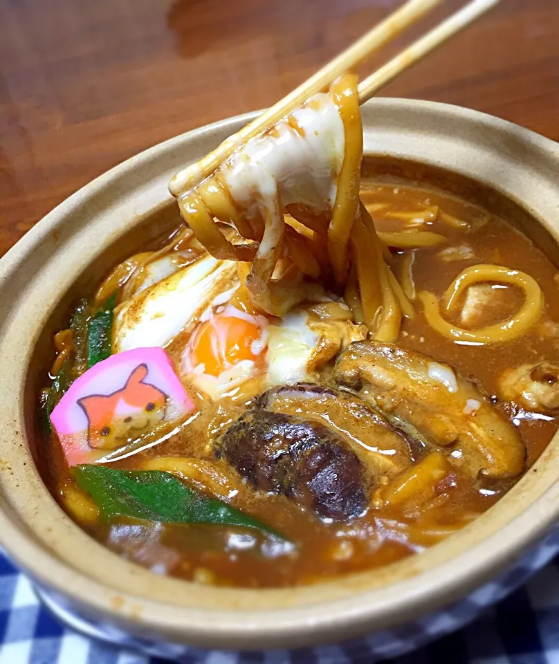 Snapdishの料理写真:ヨッチャンさんの料理 チーズトロトロ味噌ラーメン！ じゃなくて名古屋名物☆カレー味噌煮込みうどん➕トロけるチーズ♪(#^.^#)|TETSU♪😋さん