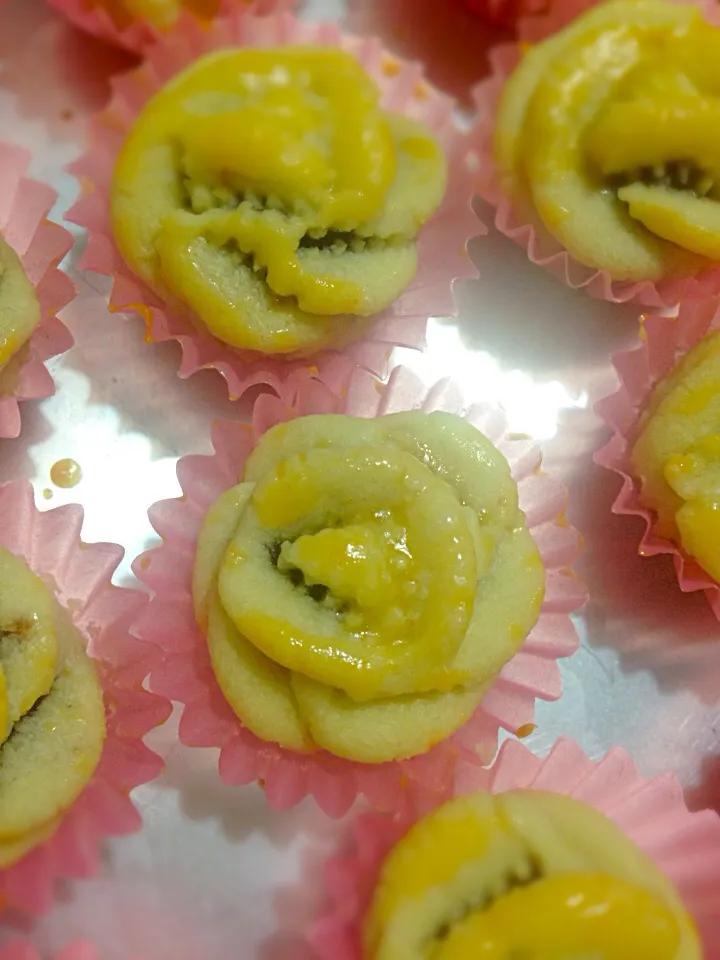 Rose pineapple tart|sharon teoさん