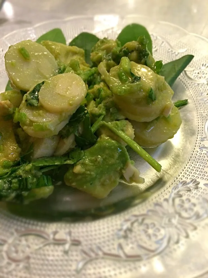 Ensalada de aguacates, palmitate with a coriander vinaigrette;))|aястасияさん