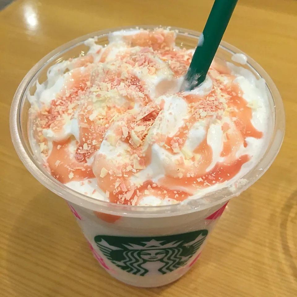 Caramelly SAKURA Chocolate Frappucino|maixx ใหม่さん