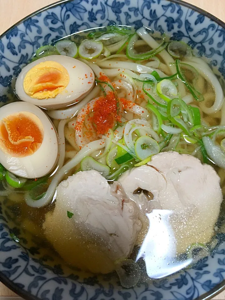 自家製鶏ハム・煮卵のうどん✧*|Makiさん