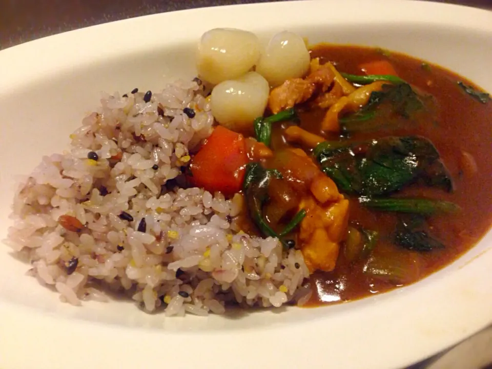 ほうれん草と鶏肉のカレー|KaNaさん