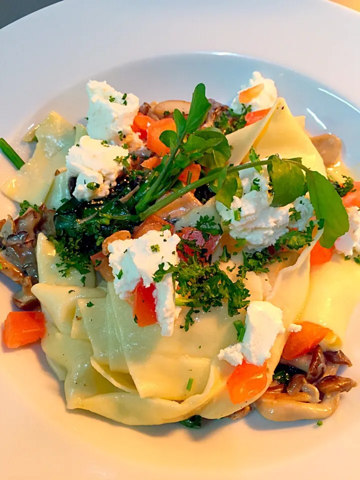 Pappardelle, goats cheese, spinach, wild mushrooms|Michael Kohlさん