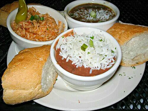 💛💜💚Mardi Gras Time 💜 💚 💛 Louisiana Sampler Red Beans and Rice 🌟Jambalaya 🎶 Seafood Gumbo 💥 French Bread #Rice #Seafood #Lunch #Bread|Alisha GodsglamGirl Matthewsさん