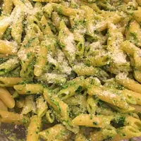 Snapdishの料理写真:Pesto pasta🍝|Sarahさん