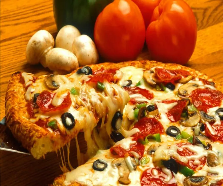 pizza hmm yummy ....melt|J Stevie Liemさん