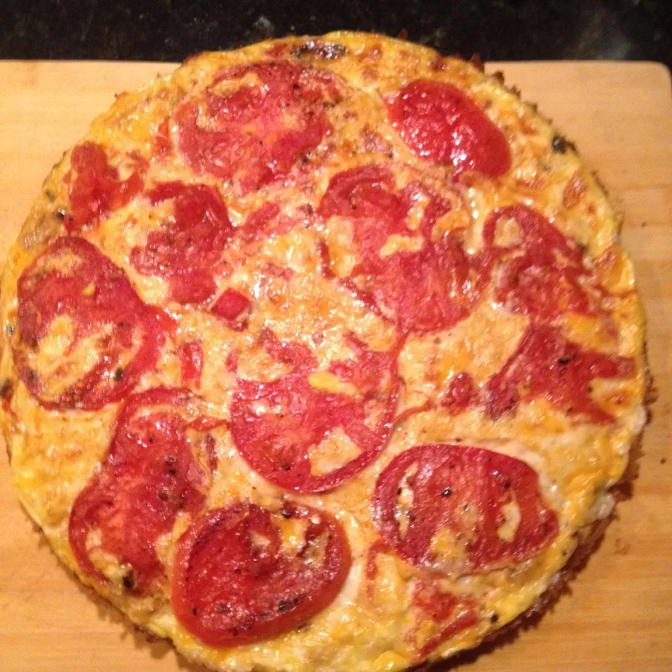 Spanish frittata with roasted tomatoes|ernest ristiさん