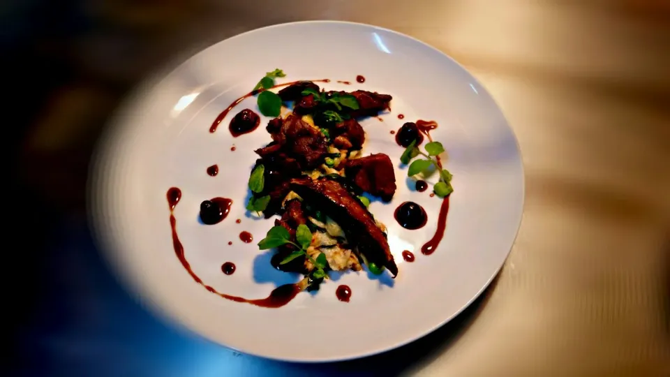 Venison sholder with cranberry jus and spinach spatzel|Todd pearceさん