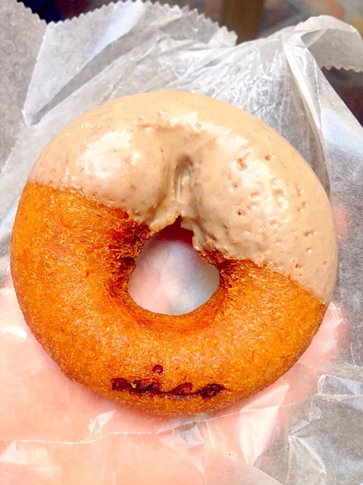 coffee flavor donut for dessert :) デザートにはカフェオレ味のドーナツ🍩|Tanuさん