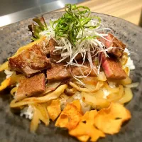 Snapdishの料理写真:ステーキ丼|mizumoさん