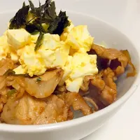 Snapdishの料理写真:かんたん豚丼|かなさん