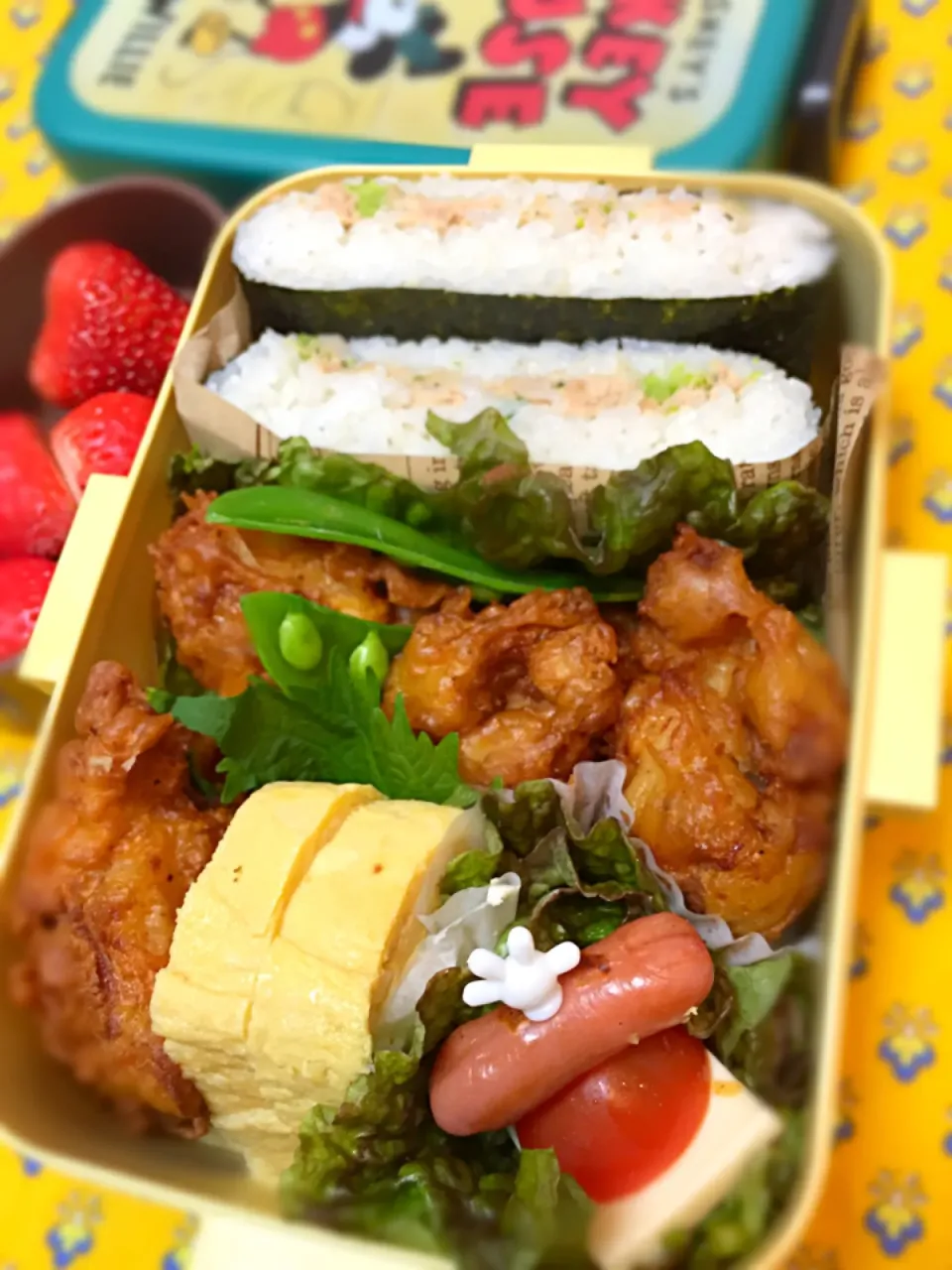 Snapdishの料理写真:から揚げランチBOX 小4男子|chikaさん