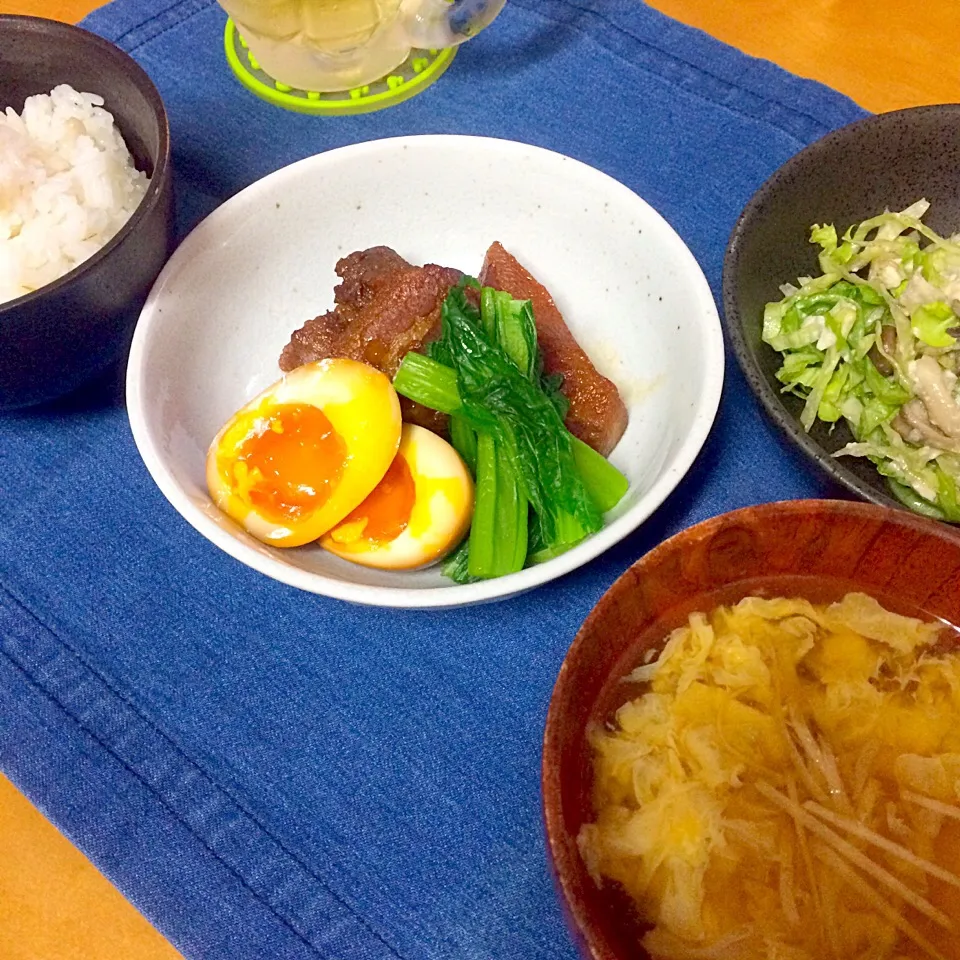 ＊旦那さんの晩御飯＊麦ご飯・豚の角煮・かきたま汁・キノコのゴマ風味サラダ|髙榮 杏奈さん