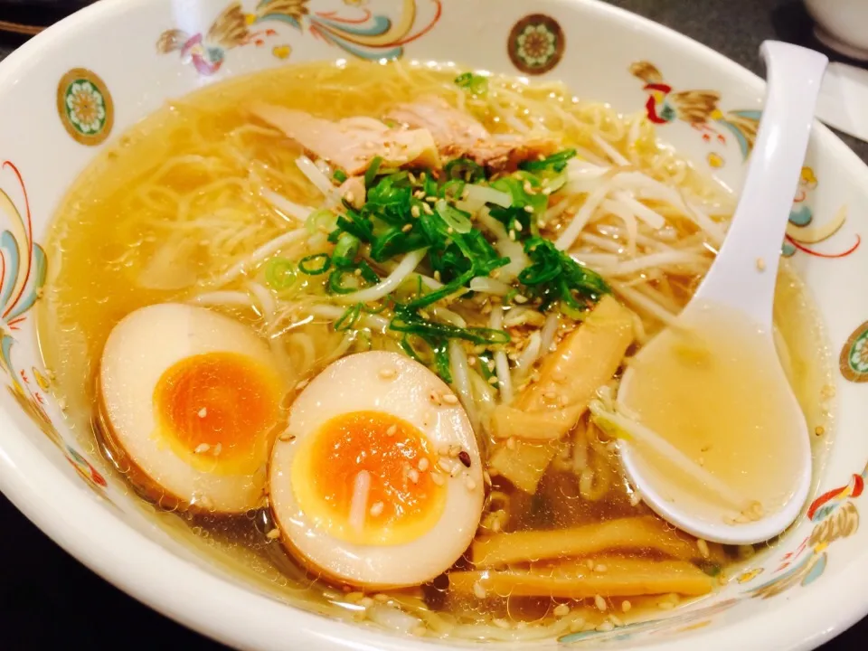 Snapdishの料理写真:ラーメン|Riechocolaさん