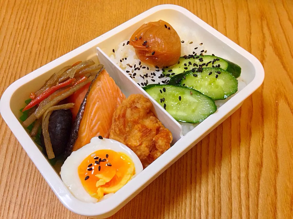 シャケ、唐揚げ弁当|Yukie  Toriseさん