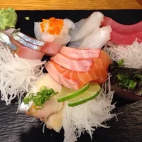 Snapdishの料理写真:Sashimi|Julianne Ovieさん