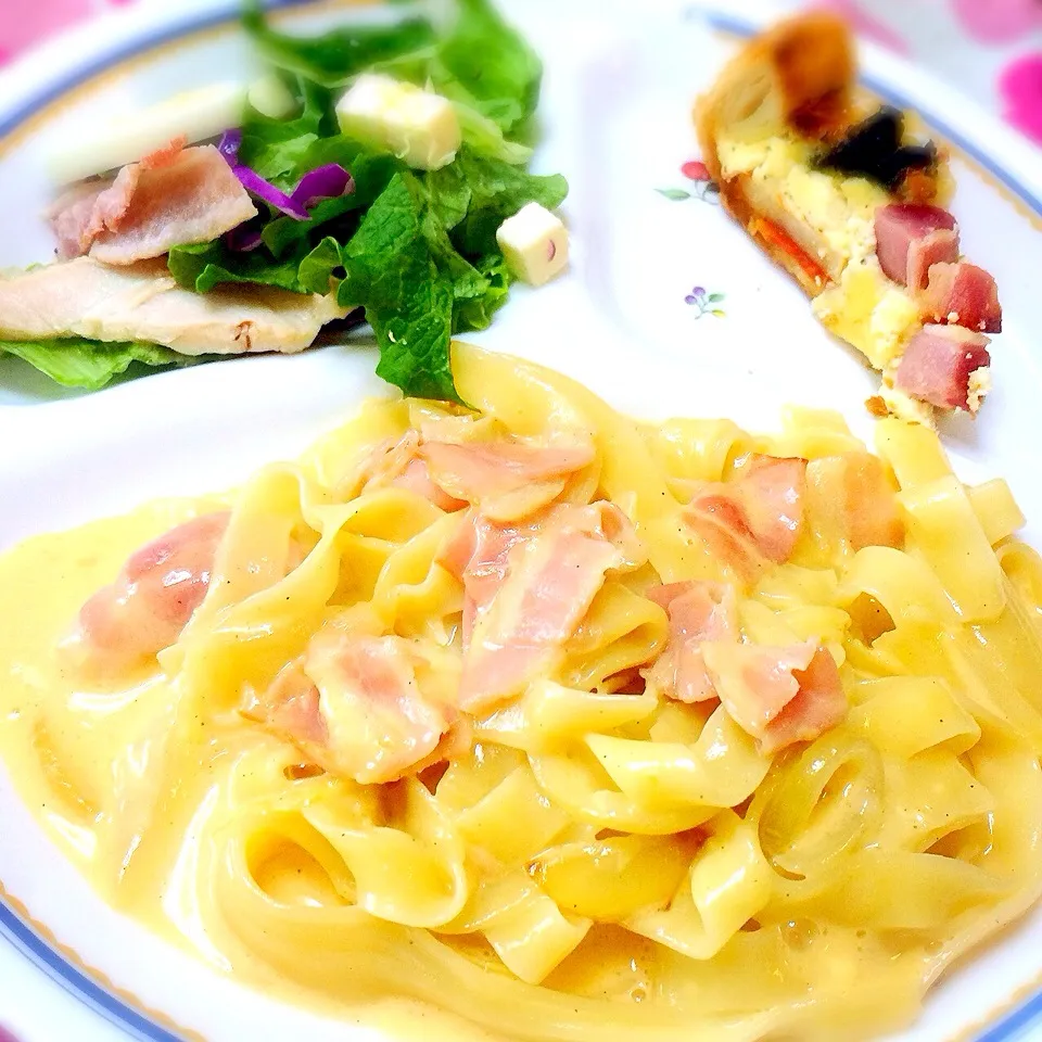 手作りカルボナーラ🍝🍴|ERIriiinさん