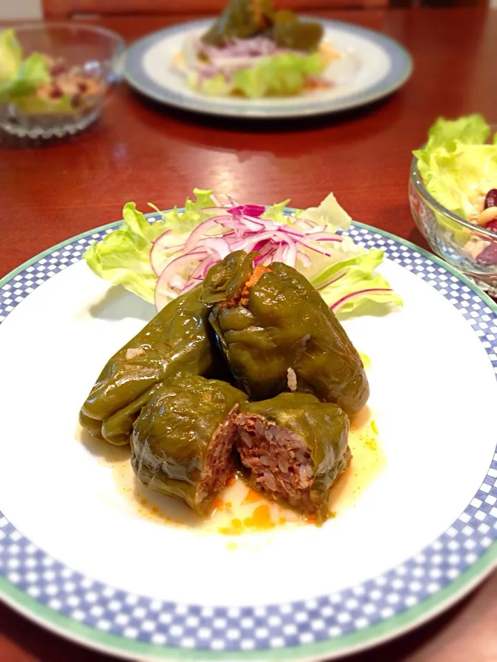 「肉詰めピーマン？」いいえ。トルコ料理です🍴ピーマンのドルマ🎶|hannahさん