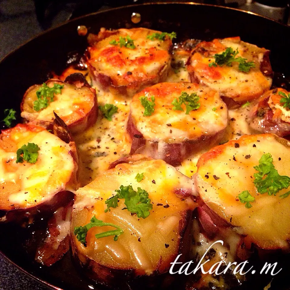 焼き芋🍠のチーズグリル|チョス ♪さん