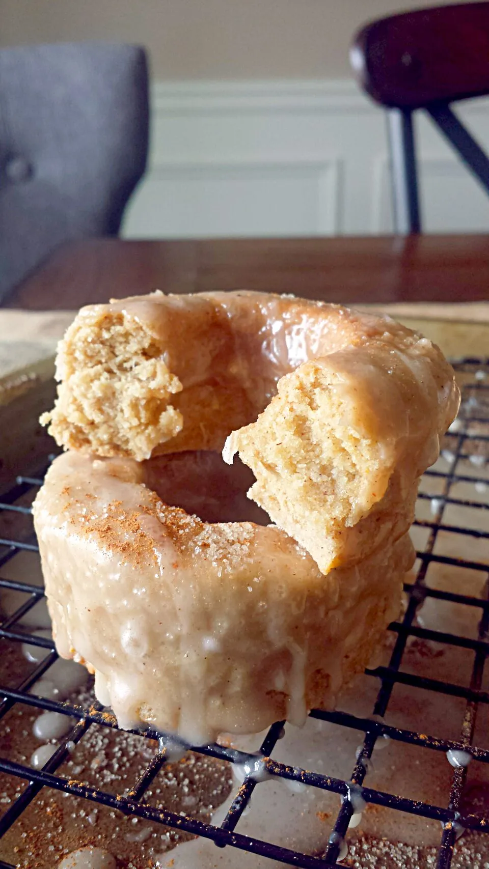 Gluten Free Vegan Cinnamon, Cardamon and Ginger glazed Donuts|lisaさん