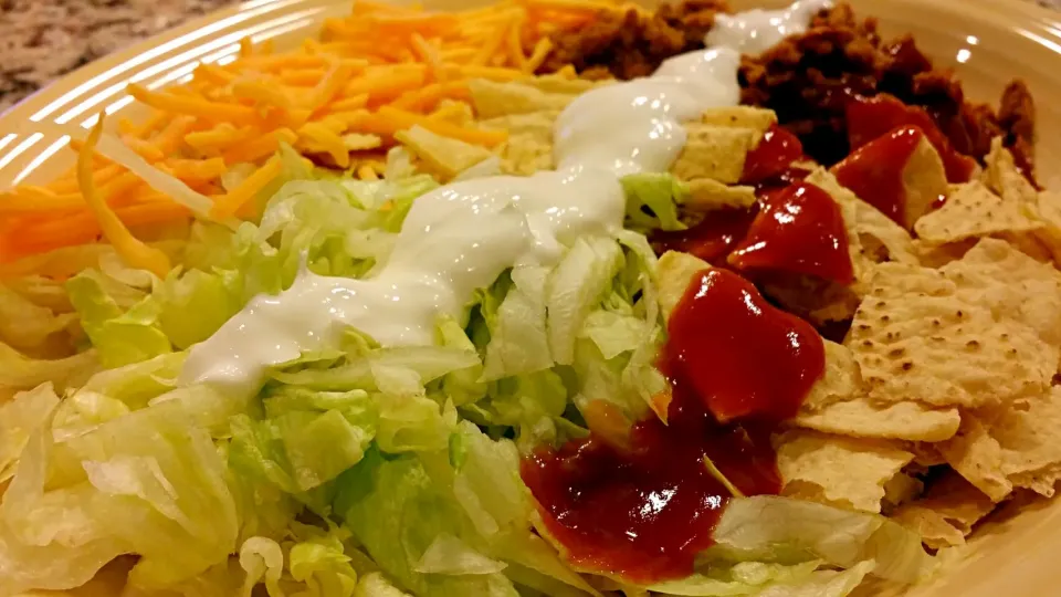 Snapdishの料理写真:turkey taco salad|Majette LAさん