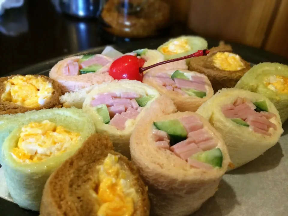 喫茶店でホワホワ自家製パンのミックスサンドʕ-̼͡-ʔ🍞カワユス🍒#七海の純喫茶探訪|七海さん