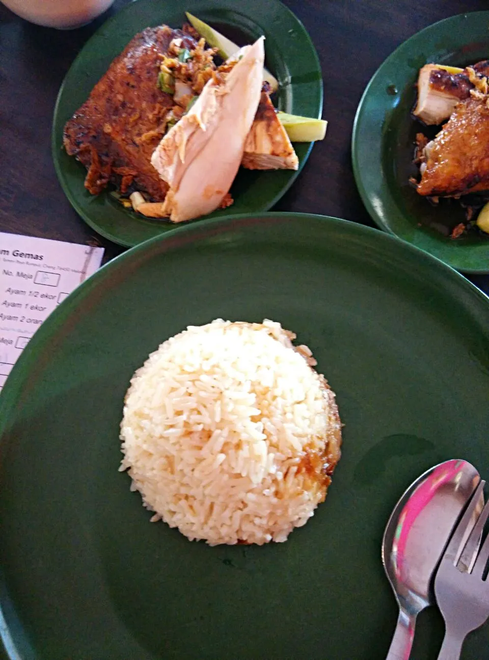 Snapdishの料理写真:Gemas Chicken Rice|michael Tamさん