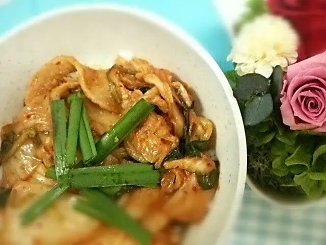 豚バラみそキムチ丼|よっしー(=^ェ^=)さん