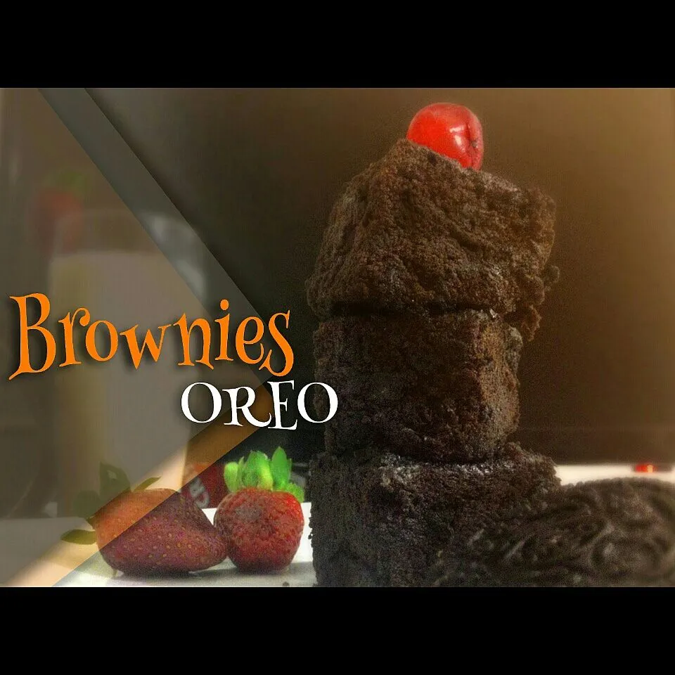 Brownies Oreo #brownies #oreo #Chocolate #sweet #strawberry #dark #black|Micko Saychoさん