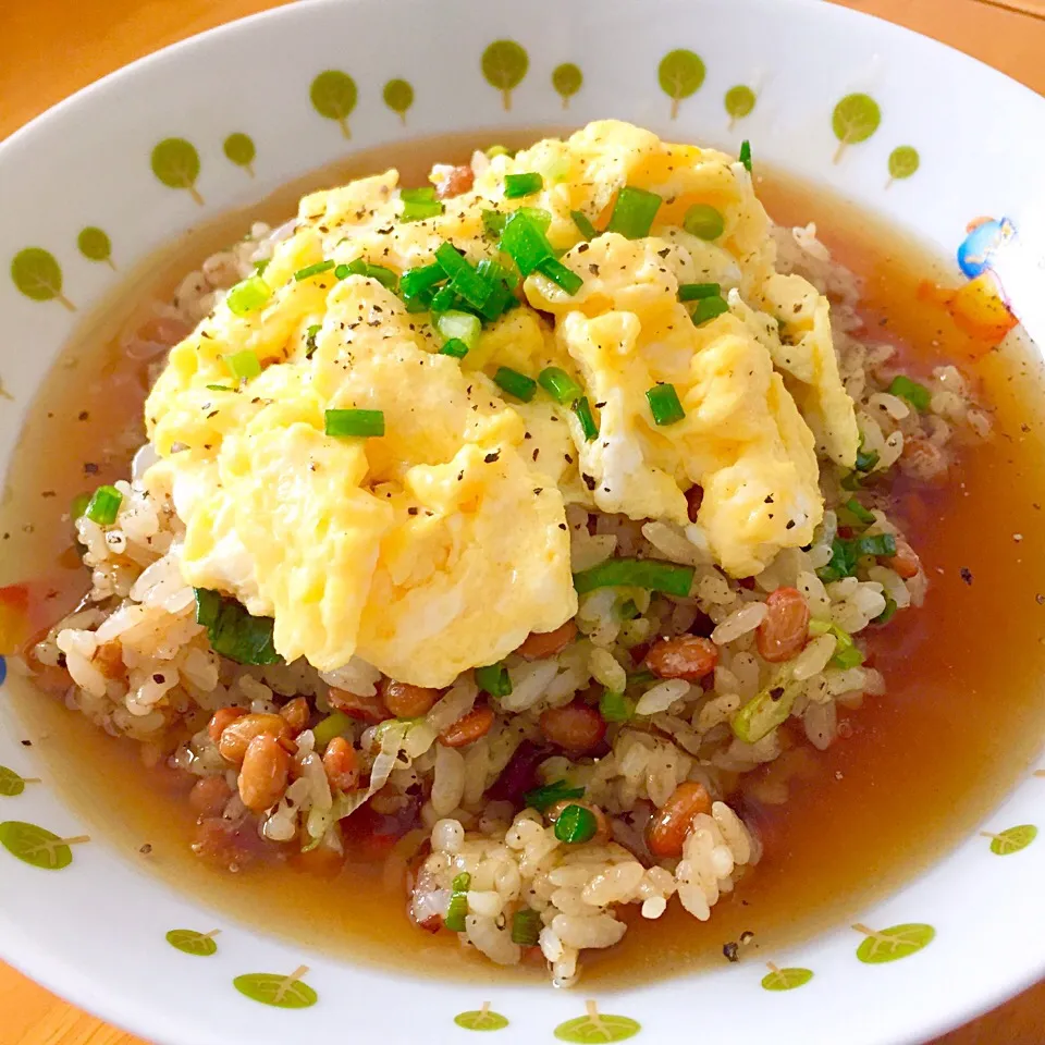 あんかけ納豆チャーハンとろふわ玉子のっけ|カウンター嬢さん