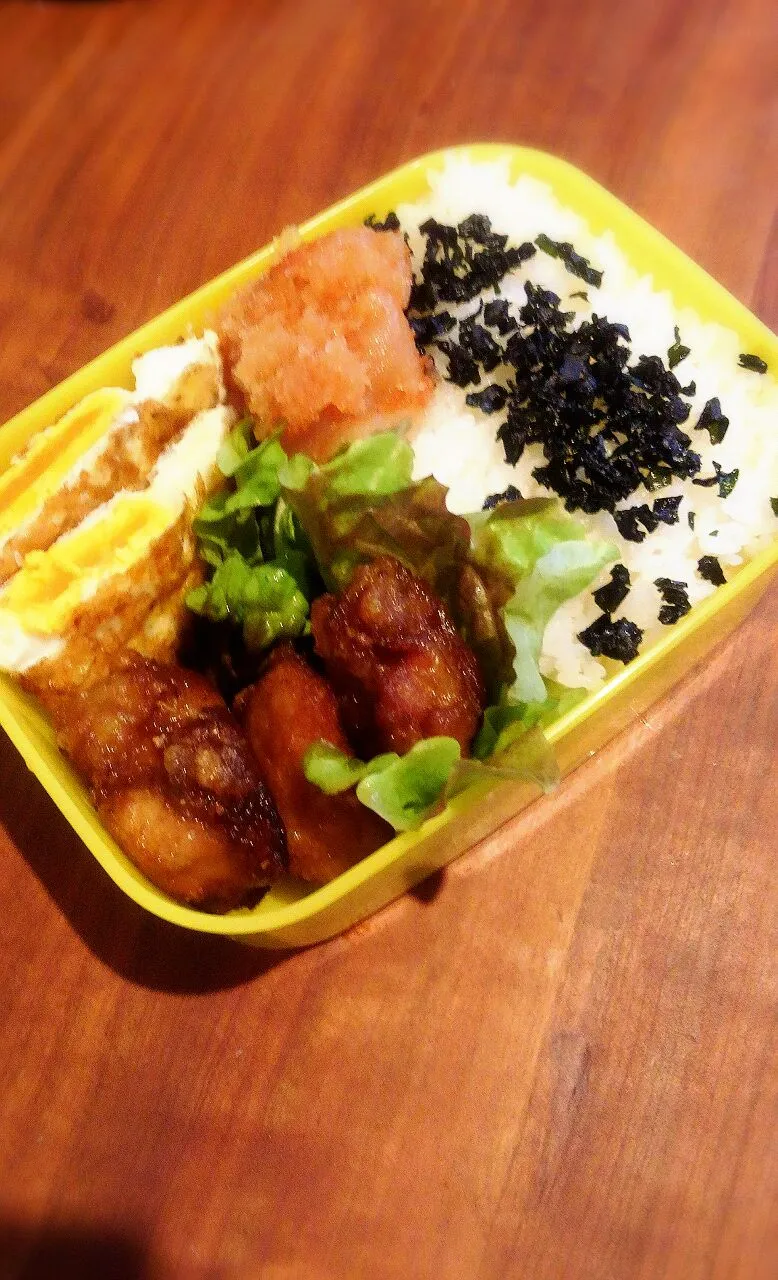 Snapdishの料理写真:今日は一人弁当。隙間が空いちゃった。|mmmさん