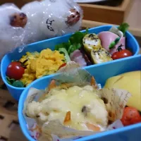 Snapdishの料理写真:校外学習弁当|ともむうさん