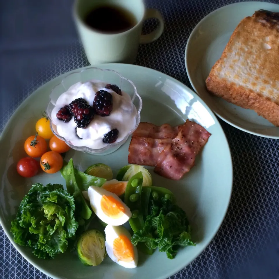 今日の朝ごはん|ぺんぎんさん