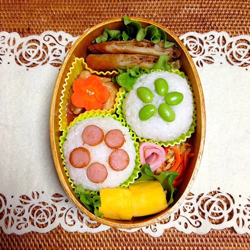 お花いっぱい弁当♪|39biscuitさん