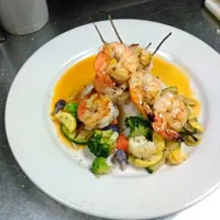 Snapdishの料理写真:rosemary skewered shrimp|travis frederickさん