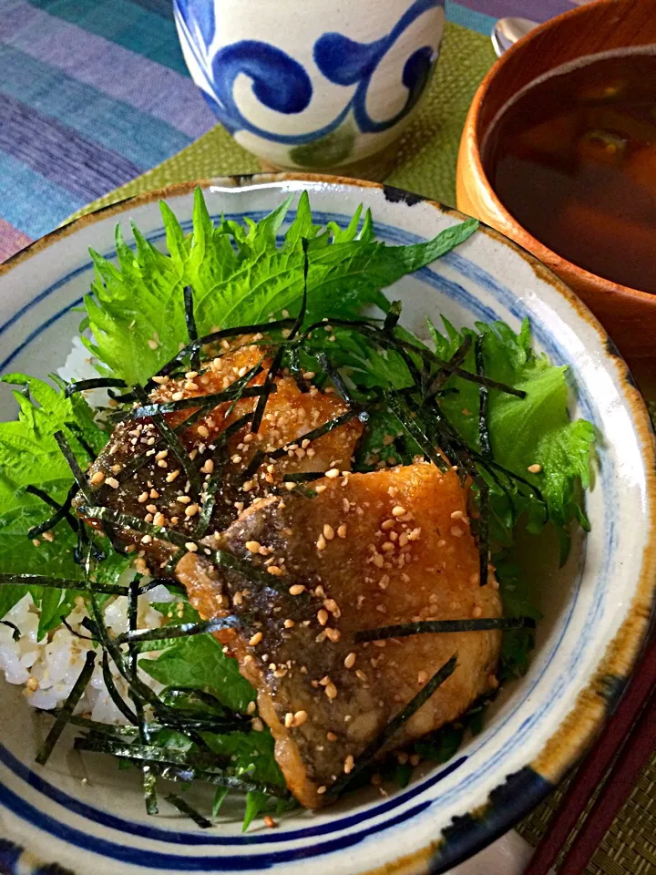 鯵の蒲焼き丼|Hiromi  Koikeさん