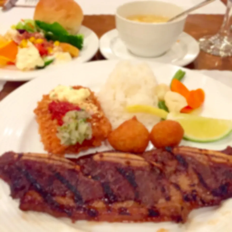 Snapdishの料理写真:Atsugi Base Buffet|tonさん