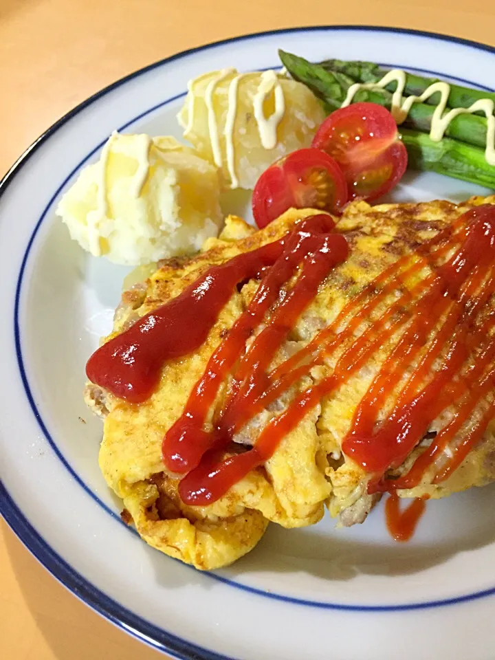 ひき肉チーズオムレツ|まりもこさん