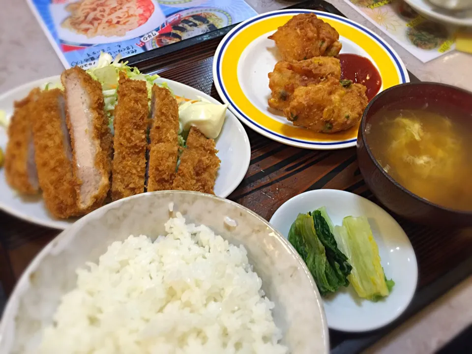 Snapdishの料理写真:三陽 とんかつ定食|ddr3rdmixさん