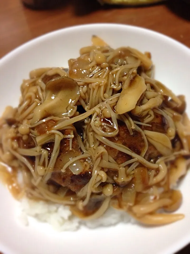 Snapdishの料理写真:もこみち流 きのこあんかけハンバーグ丼|まるちゃんさん