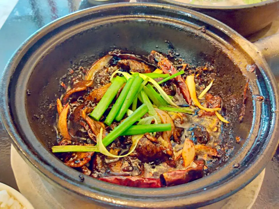 Spicy Claypot Pork Slice...|Jason Letchumananさん