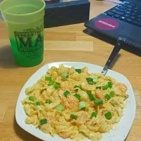 Snapdishの料理写真:Shrimp Fettuccine with a rich butter sauce|seth brothertonさん